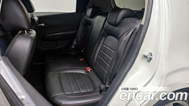 Chevrolet(GM대우) 아베오 хэтчбек 1.4 турбо RS, 2015 12