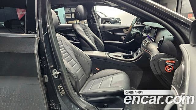 Mercedes-Benz E-класс W213 AMG Line, 2023 10