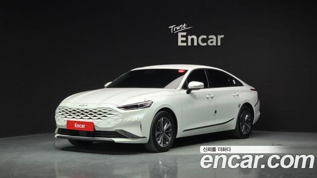 Kia K8 гибрид Noblesse Light, 2023 1