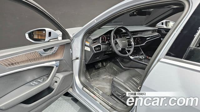 Audi A6 (C8) Premium, 2023 11