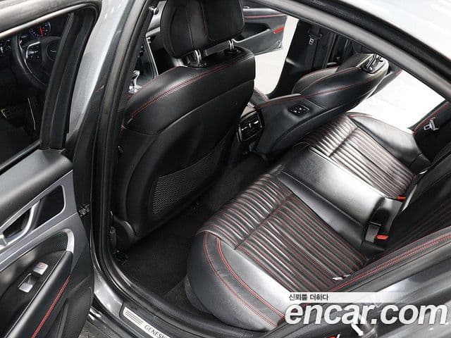 Genesis G70 Sport пакет, 2019 16
