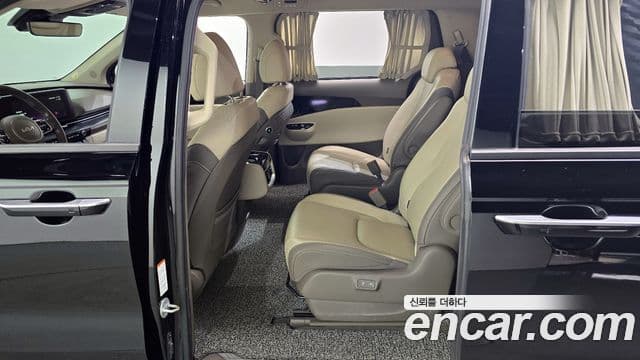 Kia Carnival 4세대 Signature, 2022 11