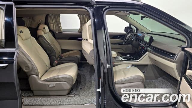 Kia Carnival 4세대 Signature, 2022 12