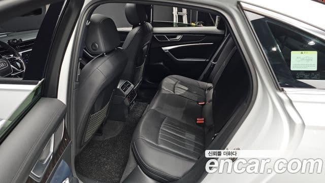 Audi A6 (C8) Premium, 2022 12