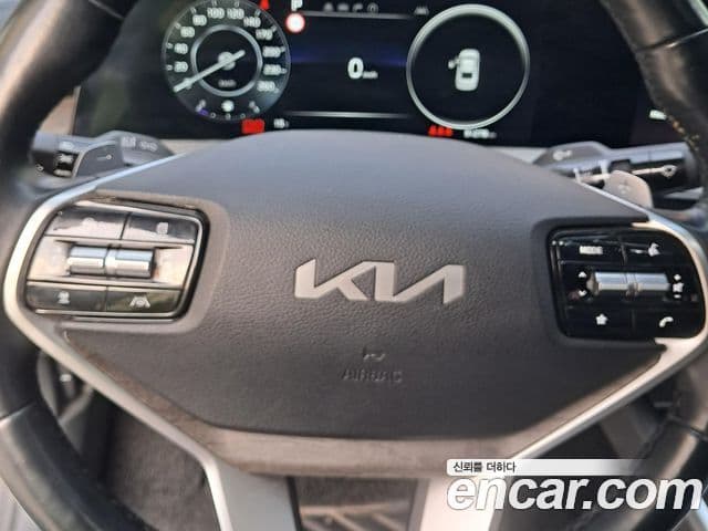 Kia K8 Trendy(арендный автомобиль), 2022 9