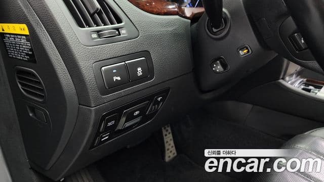 Hyundai Equus(новый кузов / новое поколение) Luxury, 2012 16