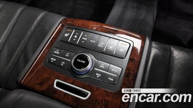 Hyundai Equus(новый кузов / новое поколение) Luxury, 2012 17