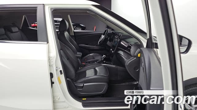 KG모빌리티(SsangYong) Berry New Tivoli V3, 2021 12