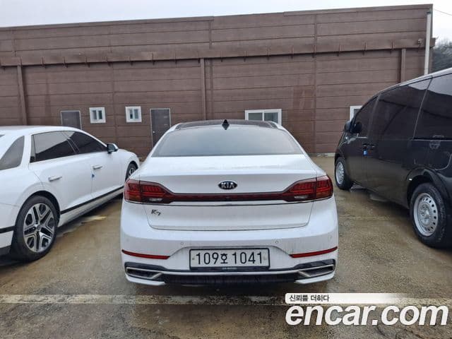 Kia K7 Premier 3.0 LPI Trendy(арендный автомобиль), 2020 4