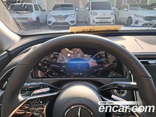 Mercedes-Benz E-класс W214 Avantgarde, 2025 7