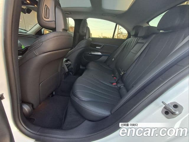 Mercedes-Benz E-класс W214 Avantgarde, 2025 11