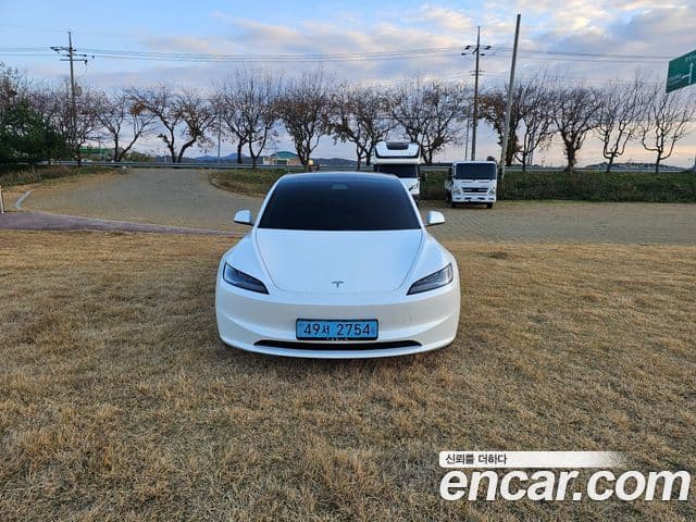 Tesla модель 3 Long Range AWD, 2025 2