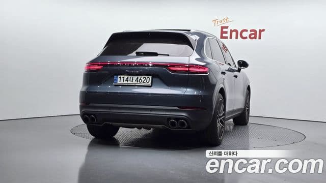 Porsche Cayenne (PO536), 2019 4