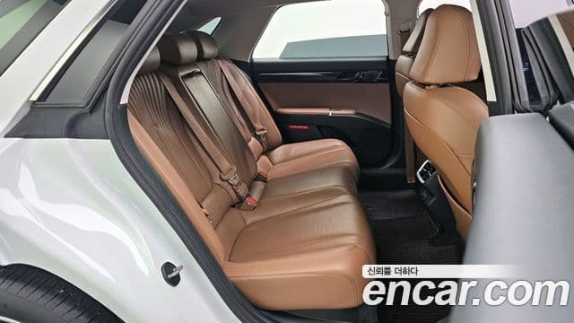 Hyundai Grandeur (GN7) Premium, 2023 12