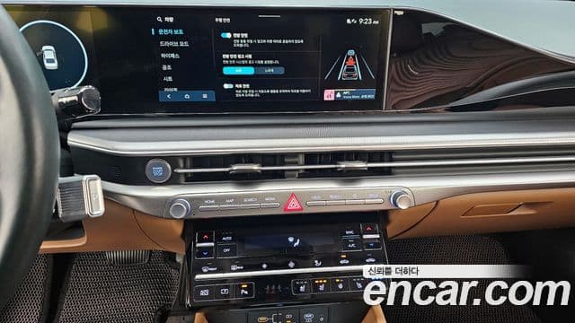 Hyundai Grandeur (GN7) Premium, 2023 15