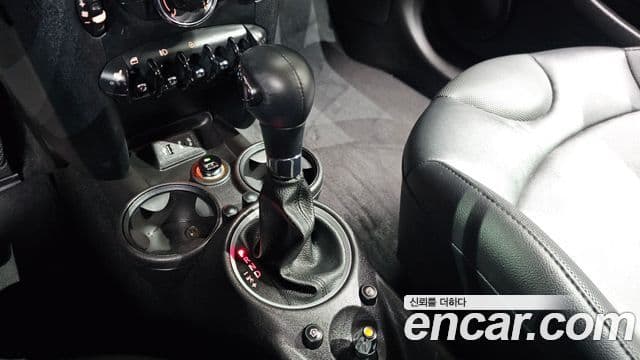 Mini Cooper D 2세대, 2013 9