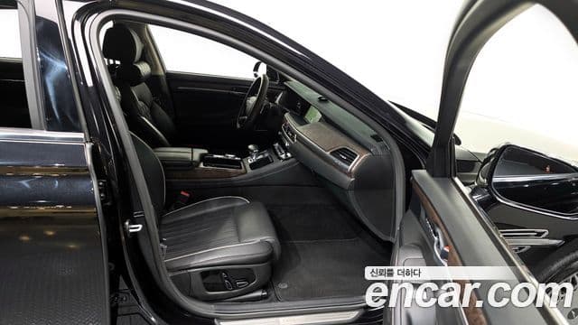 Genesis G90 Luxury, 2022 11