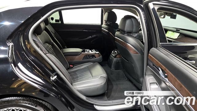 Genesis G90 Luxury, 2022 12
