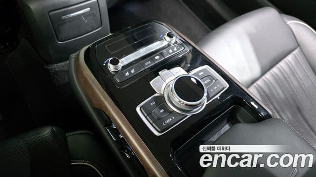 Genesis G90 Luxury, 2022 19