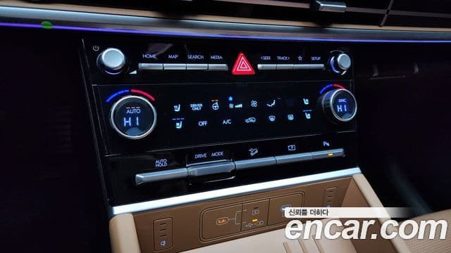 Hyundai Santa Fe (MX5) Prestige, 2025 17