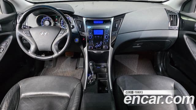 Hyundai YF Sonata топовая версия, 2010 7