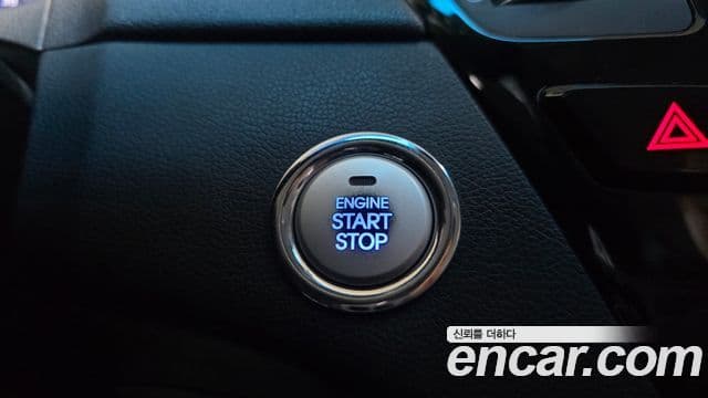 Hyundai YF Sonata топовая версия, 2010 18