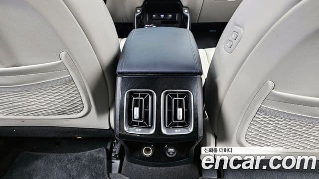 Kia Sorento 4세대 Prestige, 2022 19