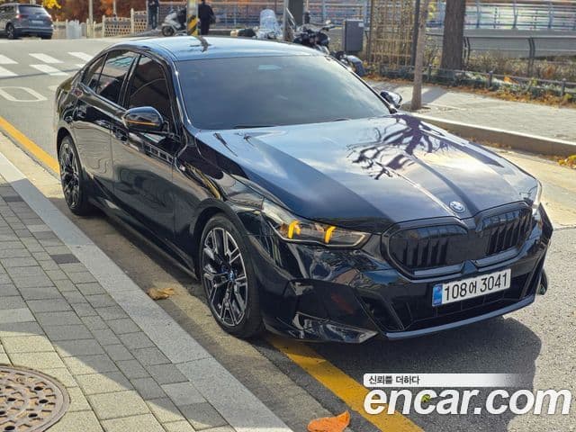 BMW 5시리즈 (G60) 530e xDrive M Sport, 2025 2