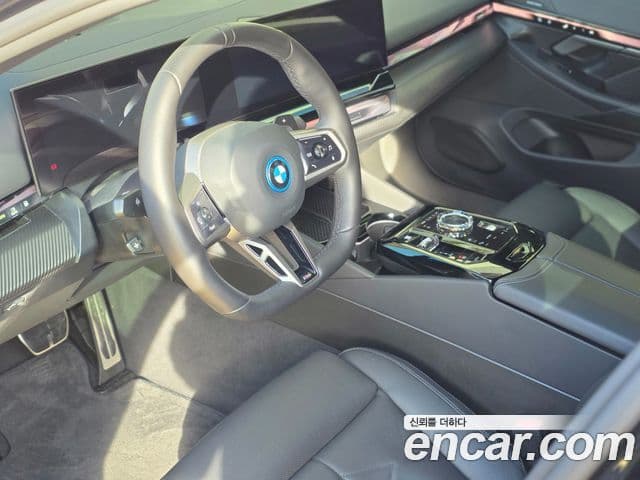 BMW 5시리즈 (G60) 530e xDrive M Sport, 2025 7