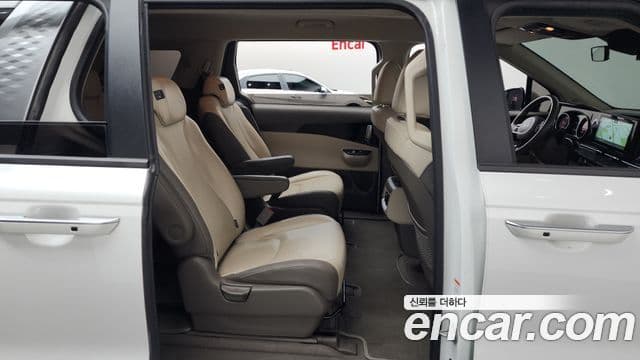 Kia Carnival 4세대 Prestige, 2023 12