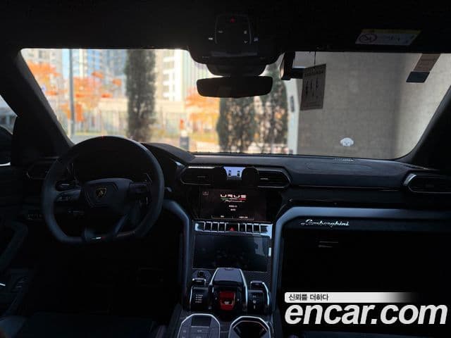 Lamborghini Urus 4.0 V8 Performante, 2023 11