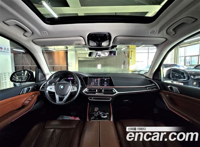 BMW X7 (G07) xDrive 40d Design Pure Excellence 6인승, 2021 7