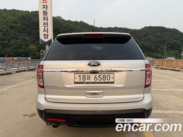 Ford Explorer 5세대, 2015 4