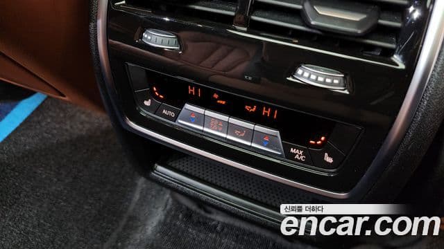 BMW X7 (G07) xDrive 40i Design Pure Excellence 7인승, 2024 19