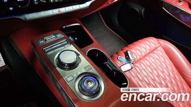 Genesis GV70, 2021 9