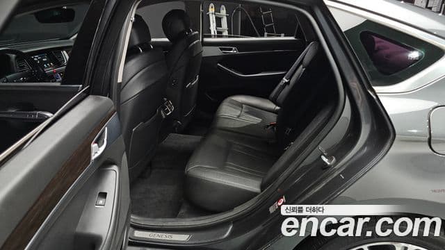 Genesis G80 Luxury, 2019 12