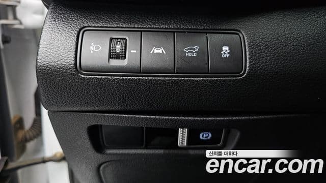 Hyundai The / новый New Santa Fe Prestige, 2023 18