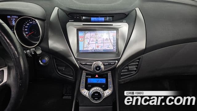 Hyundai Avante MD Premier, 2012 14