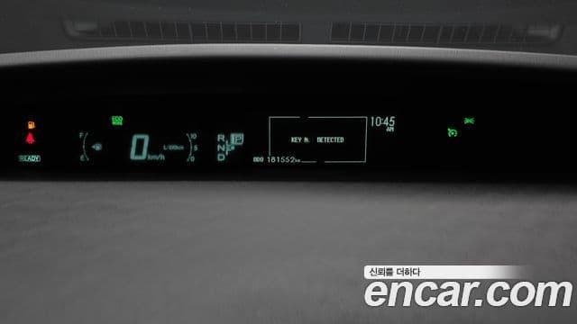 Toyota 프리우스 1.8 E, 2015 8