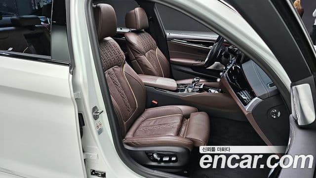 BMW 5시리즈 (G30) 530i M Sport, 2023 10