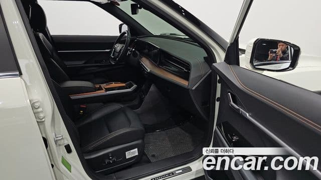 KG모빌리티(SsangYong) The / новый New Torres Black Edition, 2025 10