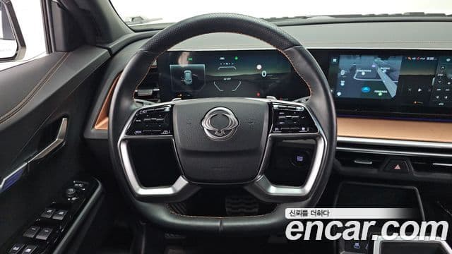 KG모빌리티(SsangYong) The / новый New Torres Black Edition, 2025 13