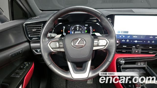 Lexus NX450h+ 2세대 F-Sport, 2022 13