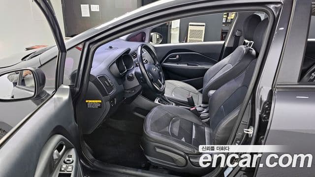 Kia The / новый New Pride Trendy, 2015 10