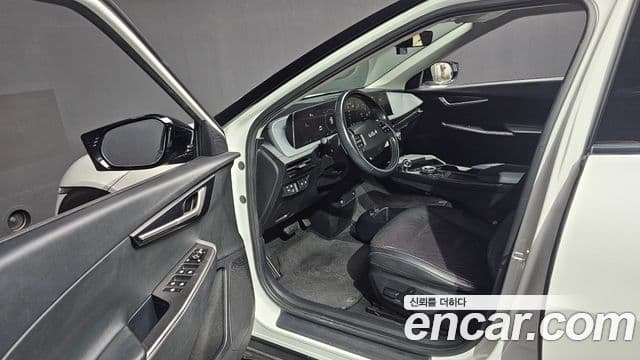 Kia EV6 Air, 2022 10