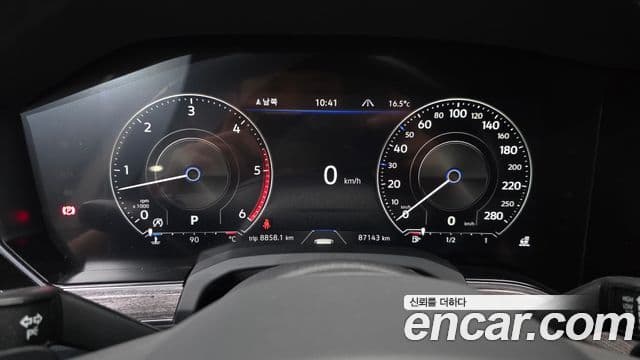 Volkswagen Touareg 3세대 Premium, 2021 8