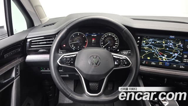 Volkswagen Touareg 3세대 Premium, 2021 13