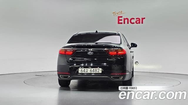 Kia All New K7 Noblesse, 2016 4