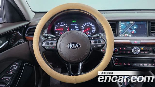Kia All New K7 Noblesse, 2016 14