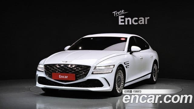 Genesis G80 (RG3) бензин 2.5 турбо AWD, 2025 1